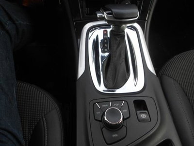 Opel Insignia Station Wagon CDTI 160CV ecoFLESports Cosmo (10)