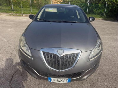 Lancia Delta 2.0 MJT DPF Executive (2)