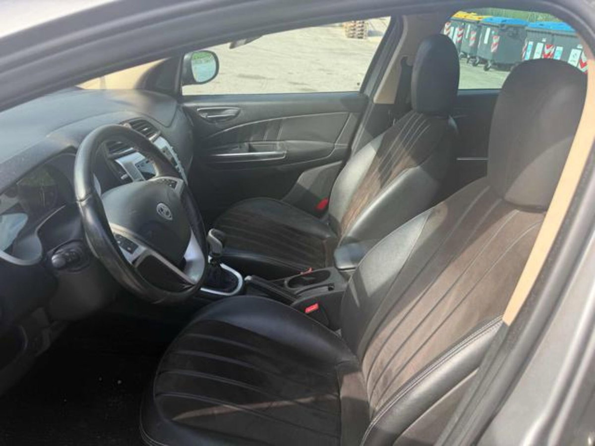 Lancia Delta 2.0 MJT DPF Executive (4)