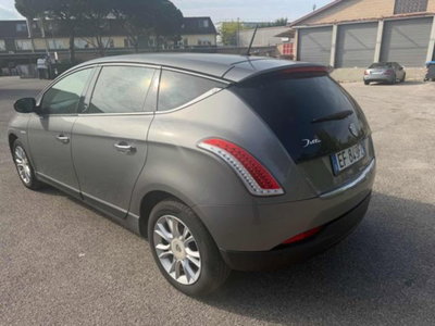 Lancia Delta 2.0 MJT DPF Executive (6)
