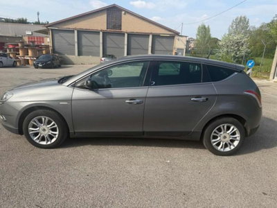Lancia Delta 2.0 MJT DPF Executive (7)