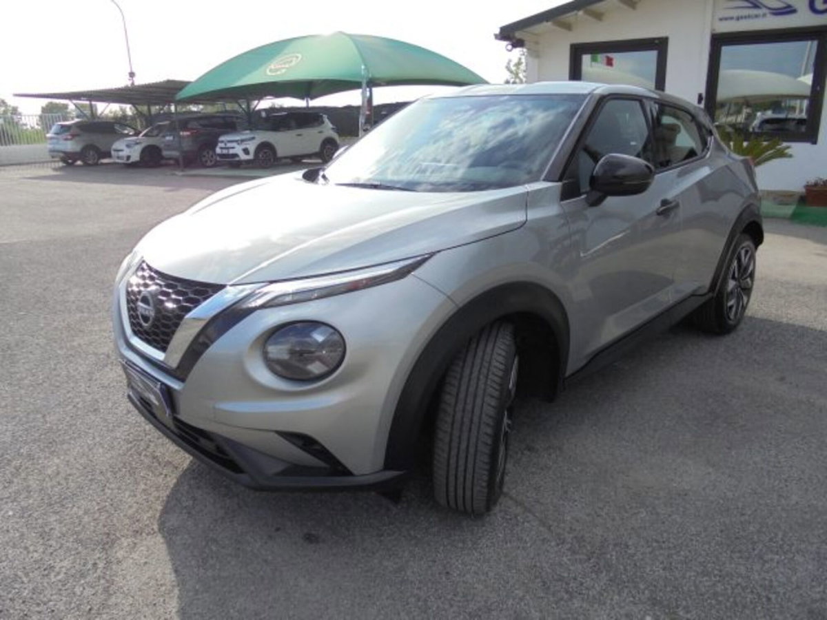 Nissan Juke 1.0 dig-t Acenta 114cv dct (9)