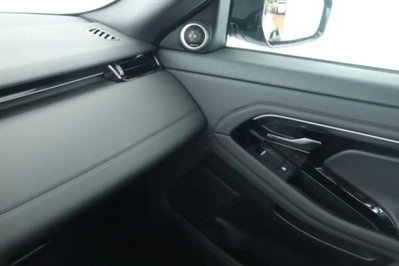Land Rover Range Rover Evoque 2.0D I4 163CV AWD Auto R-Dynamic SE (20)