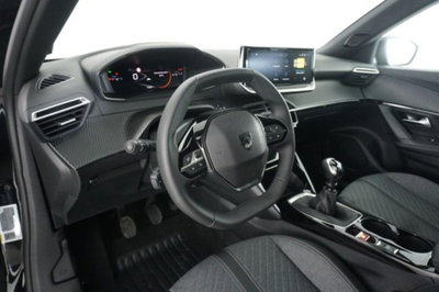 Peugeot 2008 1.2 puretech Allure s&s 100cv (7)