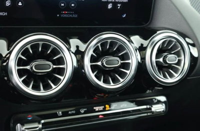 Mercedes-Benz GLA SUV 220 d Advanced 4matic auto (11)