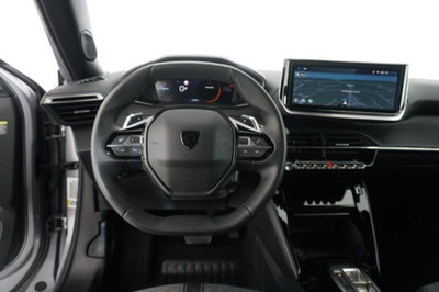 Peugeot 2008 1.2 hybrid Allure 145cv e-dcs6 (8)