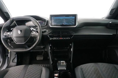 Peugeot 2008 1.2 hybrid Allure 145cv e-dcs6 (9)