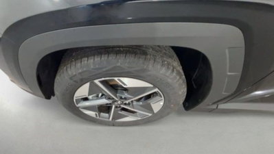 Hyundai Tucson 1.6 crdi 48V Business 2wd dct (5)