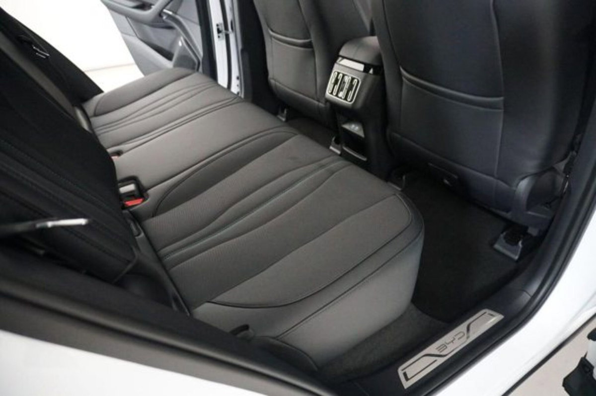 Byd Seal U DM-i 1.5 phev Comfort 2wd (13)