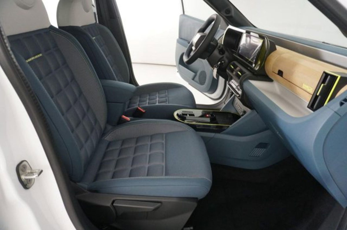 Fiat Grande Panda 1.2 La Prima 100cv (10)