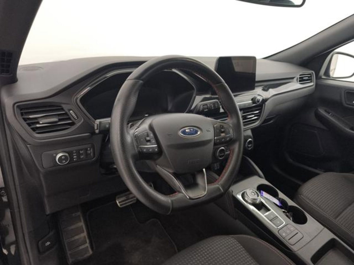 Ford Kuga 1.5 EcoBlue 120 CV 2WD ST-Line (10)