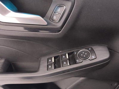 Ford Kuga 1.5 EcoBlue 120 CV 2WD ST-Line (19)