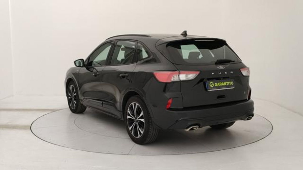 Ford Kuga 1.5 EcoBlue 120 CV 2WD ST-Line (3)