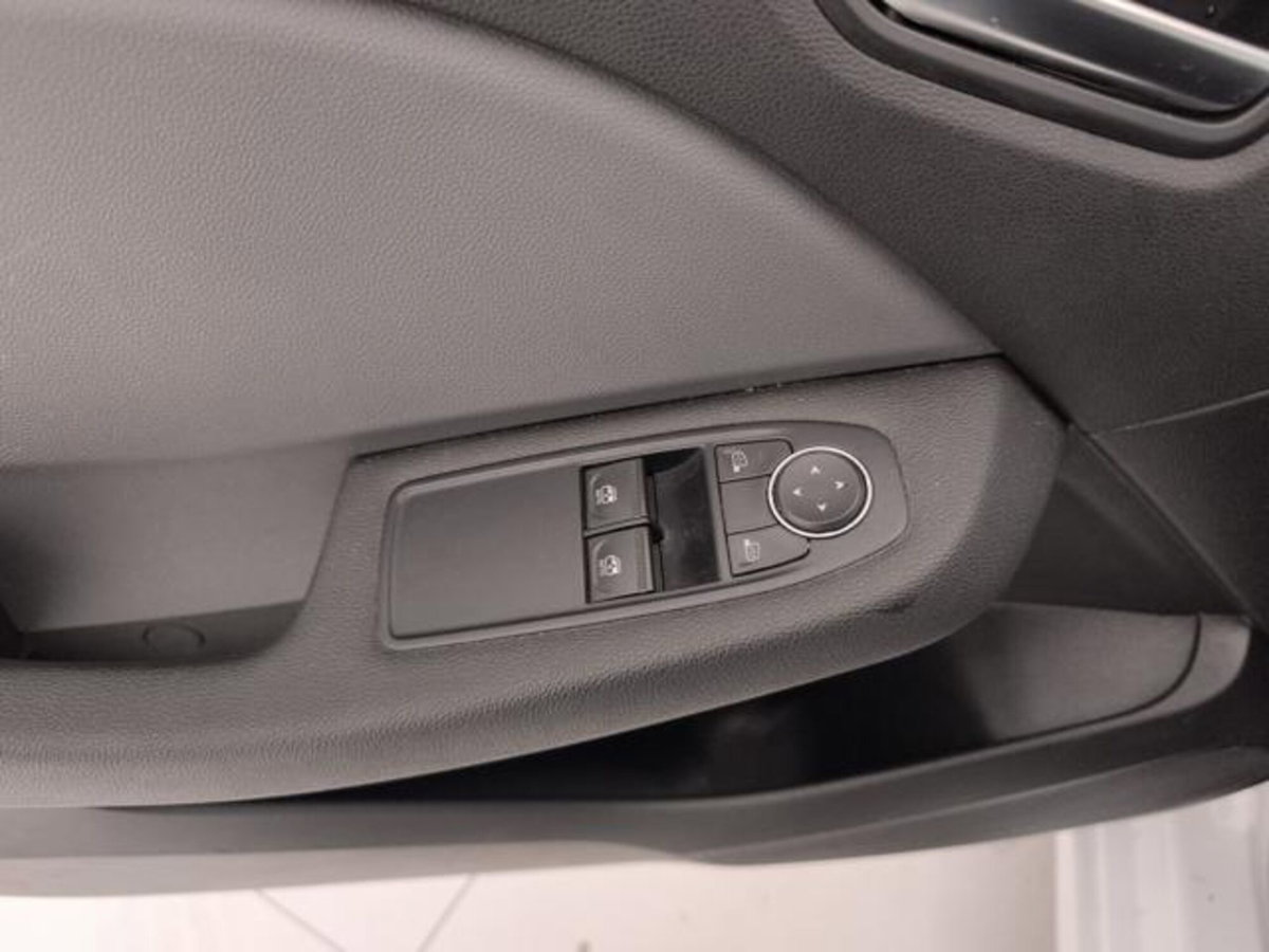 Renault Clio Blue dCi 85 CV 5 porte Business (19)