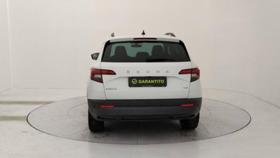 Skoda Karoq 2.0 tdi Executive 4x4 150cv dsg (4)