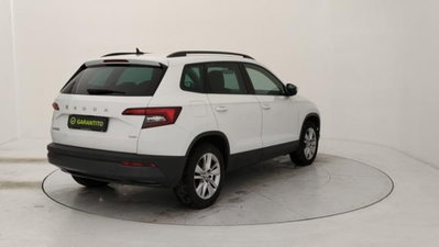Skoda Karoq 2.0 tdi Executive 4x4 150cv dsg (5)