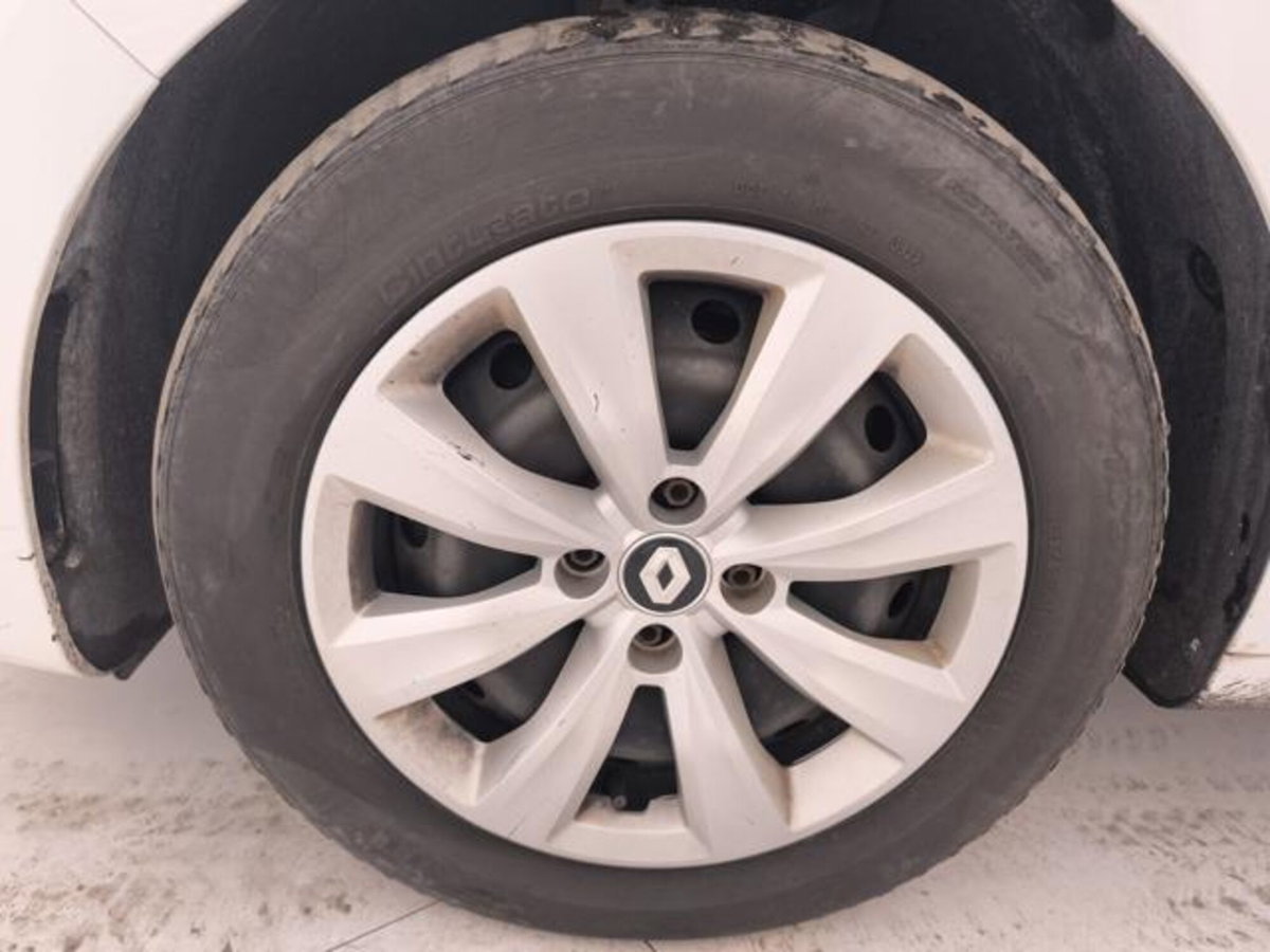 Renault Clio Blue dCi 85 CV 5 porte Business (9)