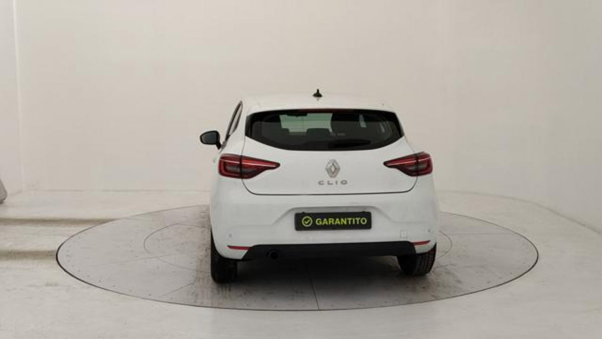 Renault Clio Blue dCi 85 CV 5 porte Business (4)