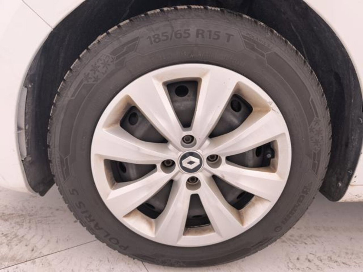 Renault Clio Blue dCi 85 CV 5 porte Business (9)