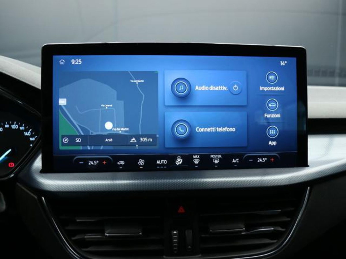 Ford Focus Station Wagon 1.0 EcoBoost Hybrid 125 CV SW Active (13)