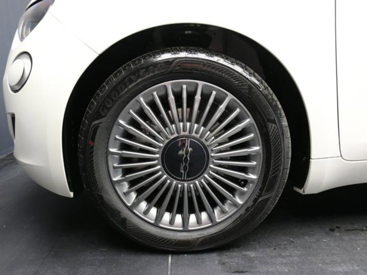 Fiat 500 1.0 hybrid Torino (5)