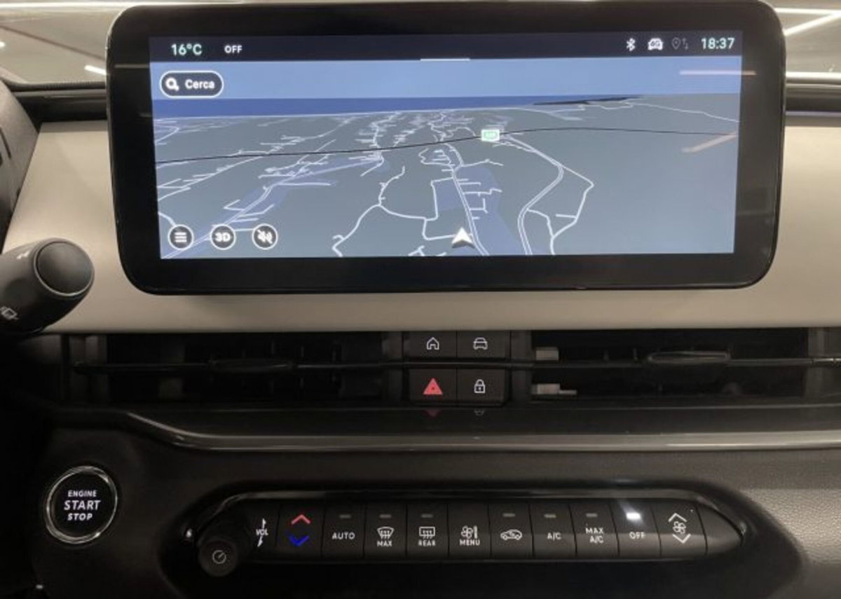 Fiat 600 1.2 hybrid La Prima 110cv auto (17)