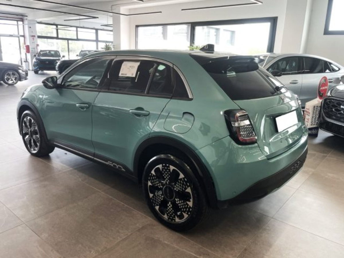 Fiat 600 1.2 hybrid La Prima 110cv auto (10)