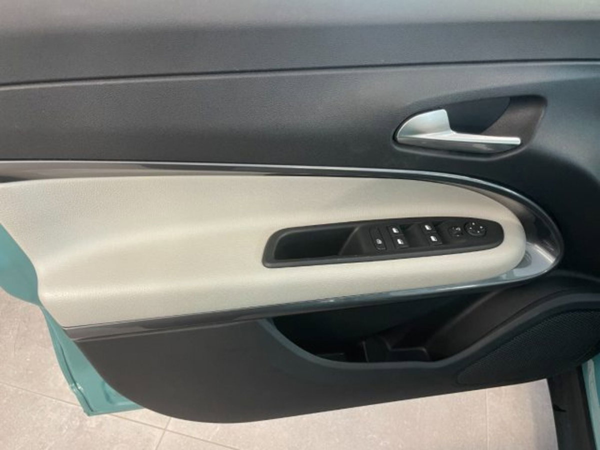 Fiat 600 1.2 hybrid La Prima 110cv auto (7)