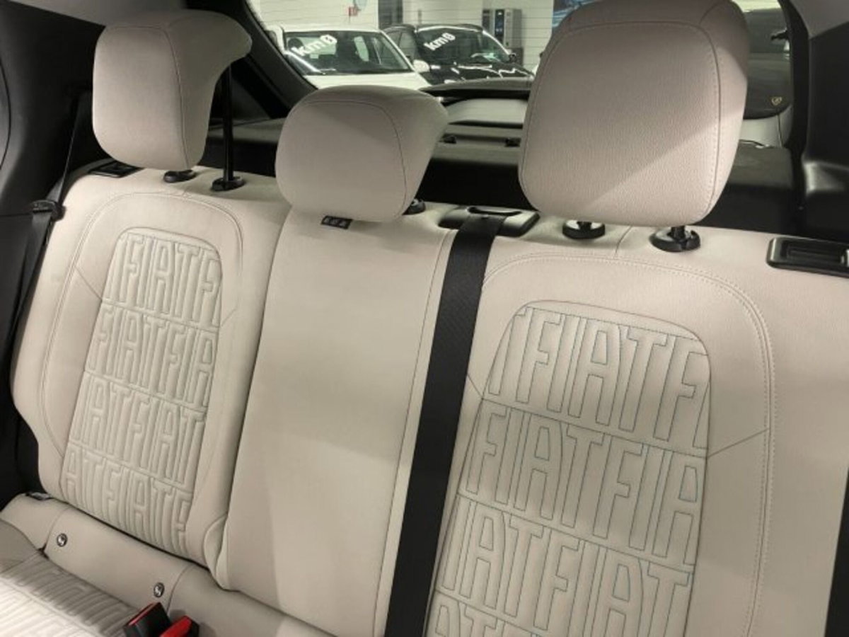 Fiat 600 1.2 hybrid La Prima 110cv auto (16)