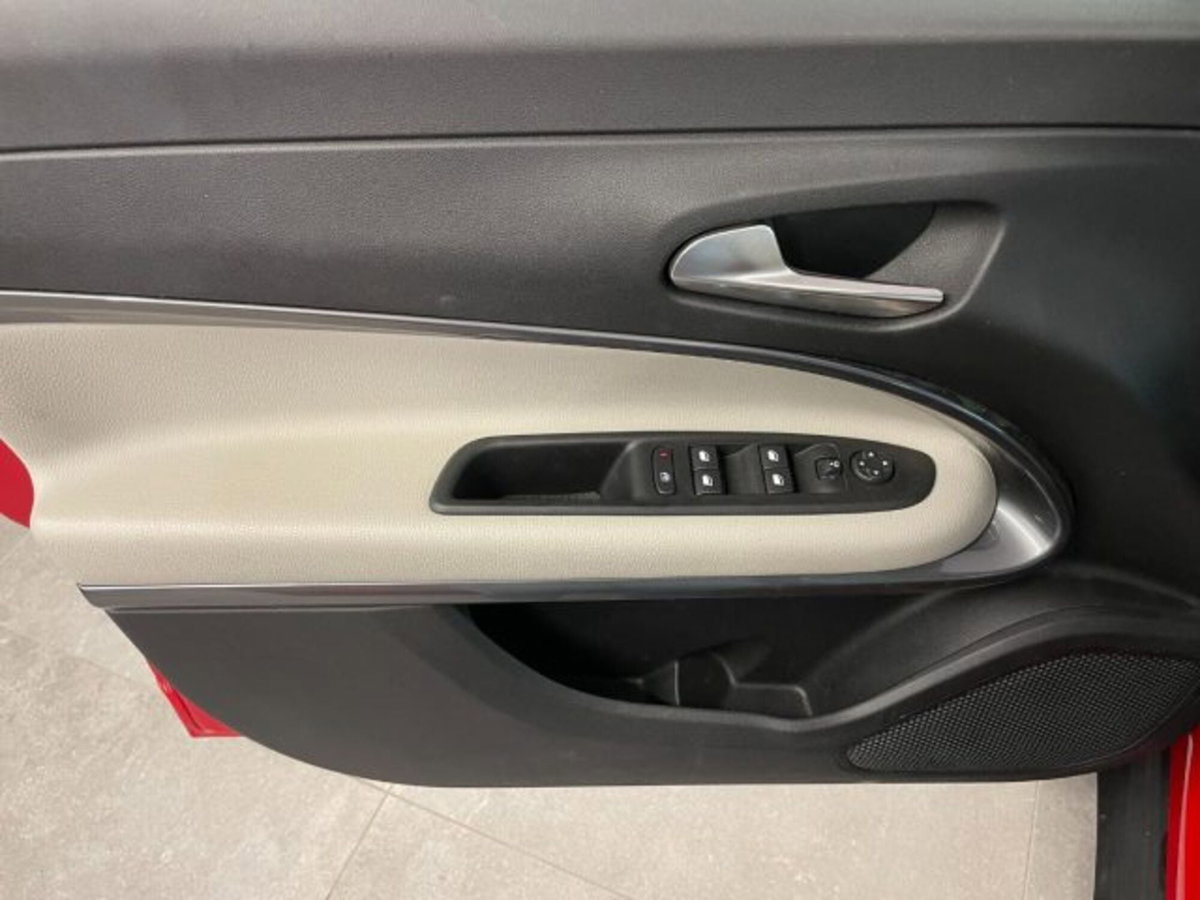 Fiat 600 1.2 hybrid La Prima 110cv auto (3)