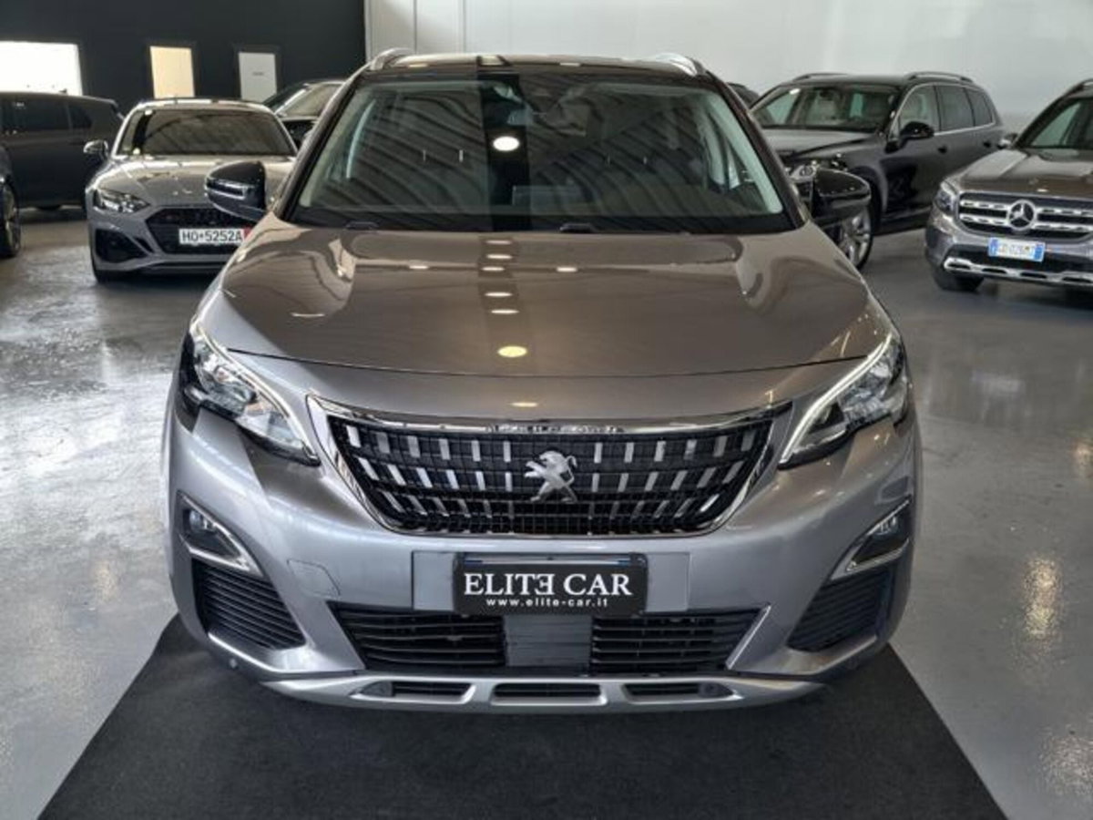 Peugeot 3008 BlueHDi 130 S&S EAT8 GT Line (2)