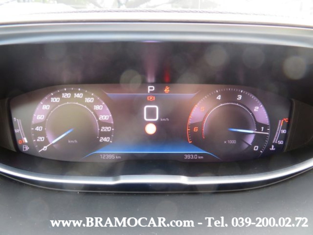 Peugeot 3008 BlueHDi 130 S&S EAT8 Allure Pack (15)
