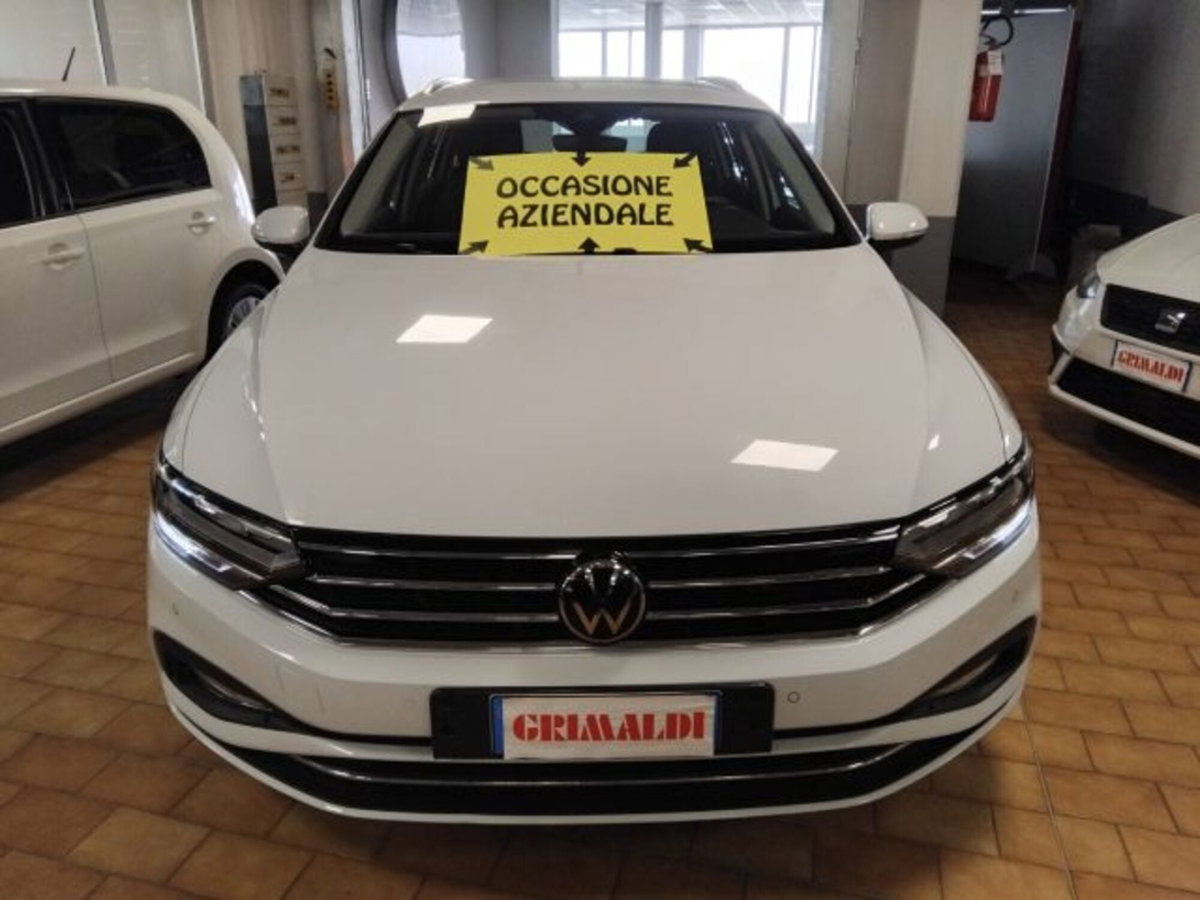 Volkswagen Passat Variant 2.0 TDI SCR EVO DSG Business (2)