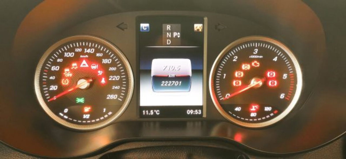 Mercedes-Benz Classe C Station Wagon 200 d Auto Executive (10)
