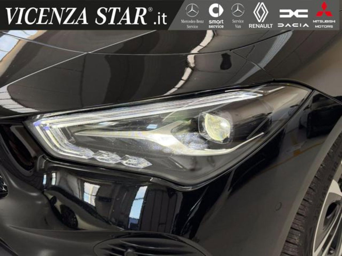 Mercedes-Benz CLA Shooting Brake 200 d Shooting Brake Sport (2)