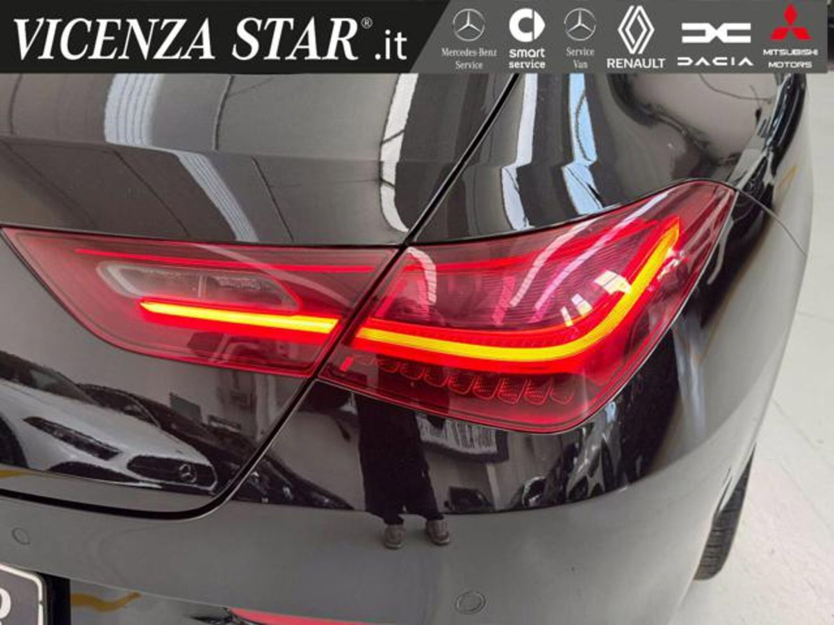Mercedes-Benz CLA Shooting Brake 200 d Shooting Brake Sport (4)