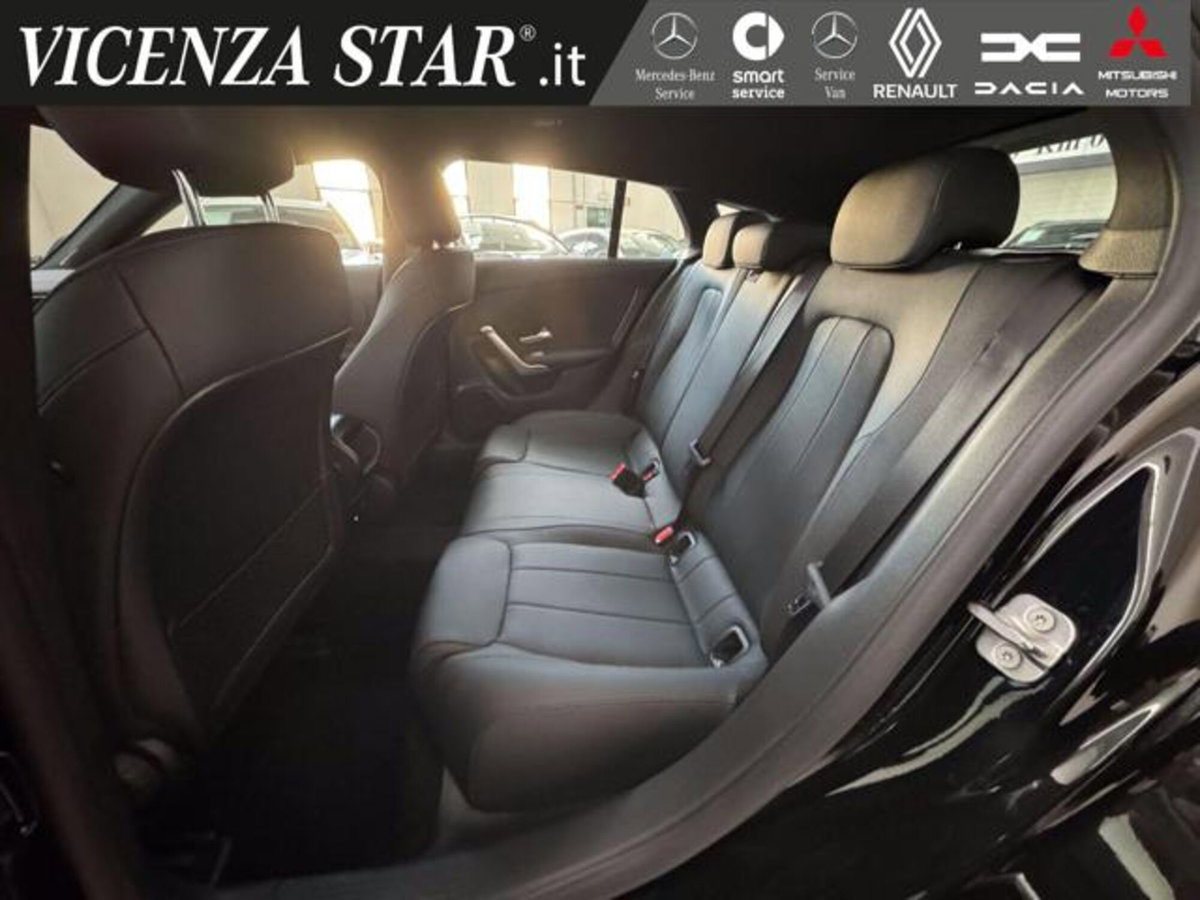 Mercedes-Benz CLA Shooting Brake 200 d Shooting Brake Sport (8)