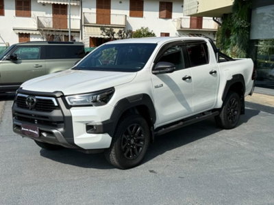 Toyota Hilux 2.8 D A/T 4WD porte Double Cab Invincible (3)
