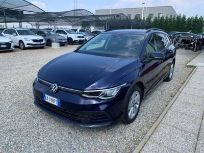 Volkswagen Golf Variant 2.0 TDI SCR DSG Life usata