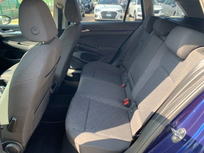 Volkswagen Golf Variant 2.0 TDI SCR DSG Life (10)