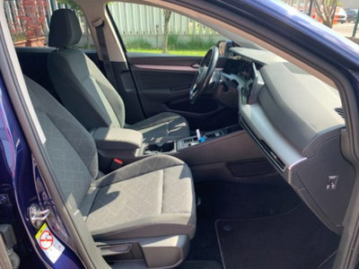 Volkswagen Golf Variant 2.0 TDI SCR DSG Life (12)