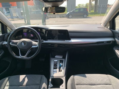 Volkswagen Golf Variant 2.0 TDI SCR DSG Life (13)