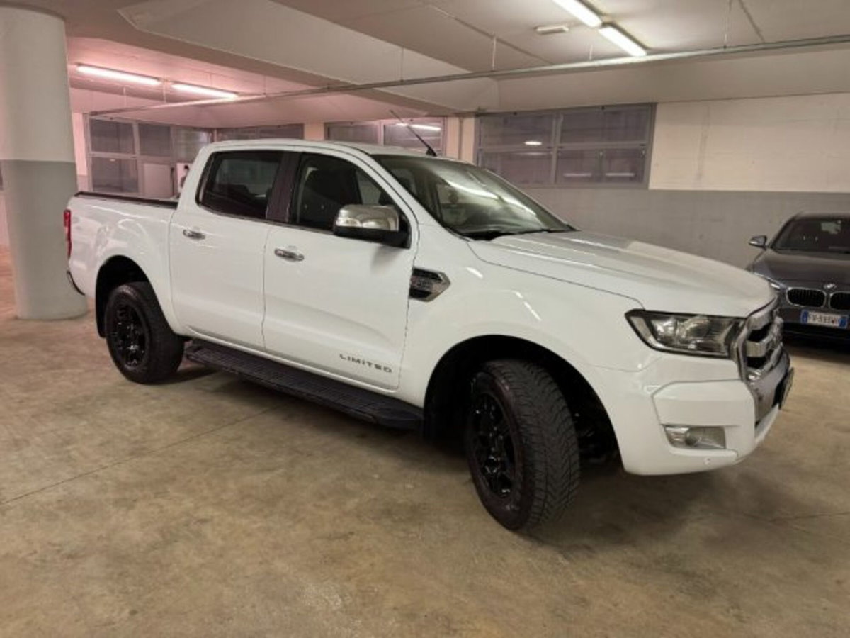 Ford Ranger Pick-up Ranger 3.2 TDCi DC Limited 5pt. (2)