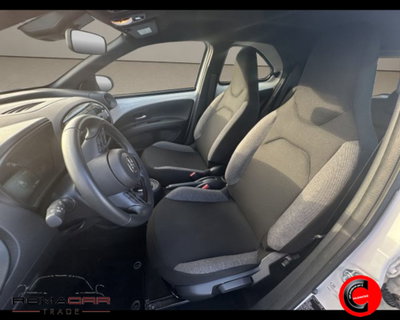 Toyota Aygo X 1.0 VVT-i 72 CV 5p. Undercover S-CVT (10)