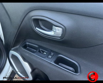 Jeep Renegade 1.6 E-TorQ EVO Sport (20)