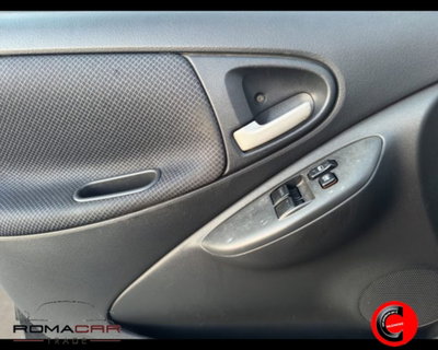 Toyota Yaris D-4D cat 5 porte Expo (16)