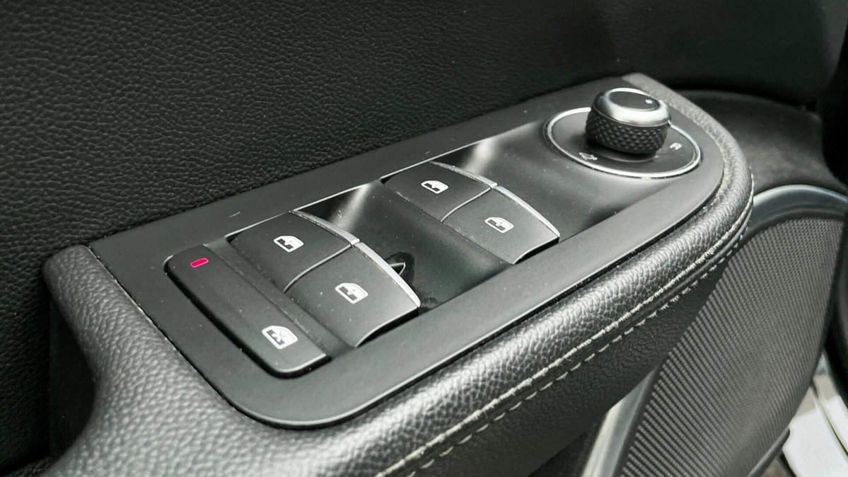 Alfa Romeo Giulia 2.2 Turbodiesel 160 CV AT8 Executive (15)