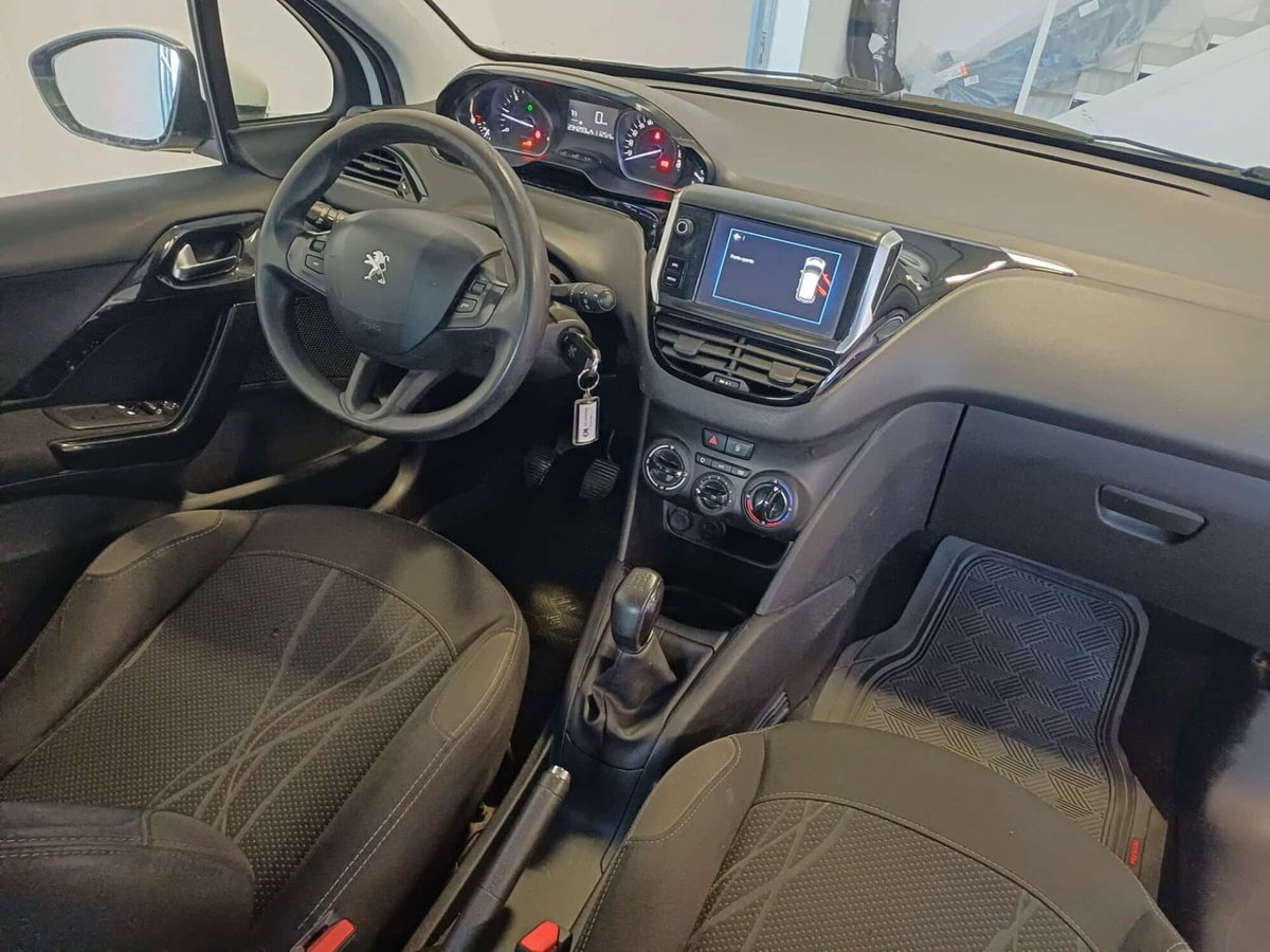 Peugeot 208 75 5 porte Active (6)