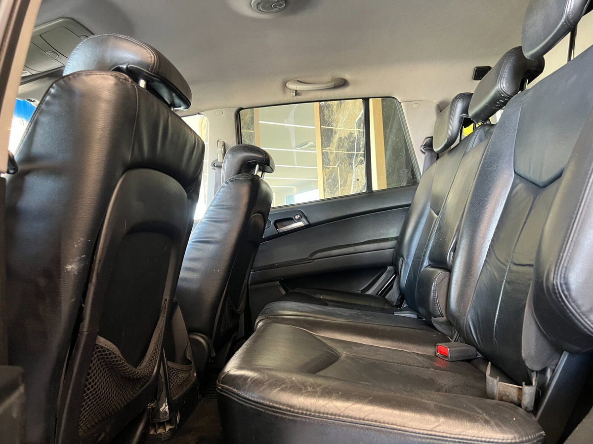 Ssangyong New Kyron 2.0 XVT 4WD Luxury (10)