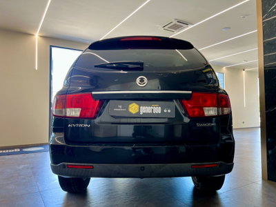 Ssangyong New Kyron 2.0 XVT 4WD Luxury (4)